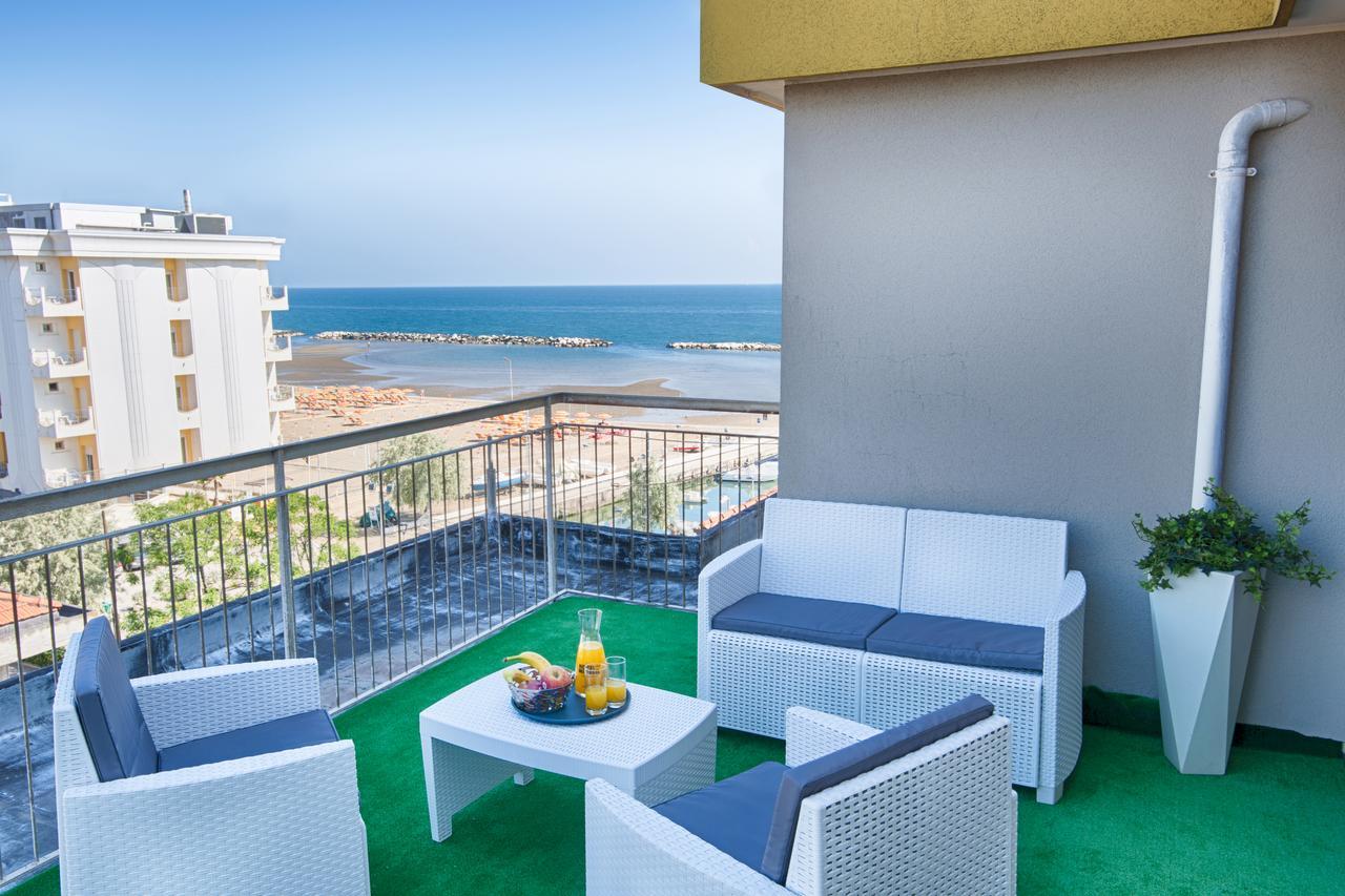 Hotel Mirabel Rimini Exterior photo